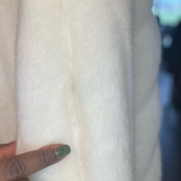 VINTAGE JORDACHE WHITE COAT *** Disclaimer*** - Picture 9 of 9